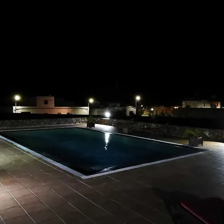 Вилла La Petite